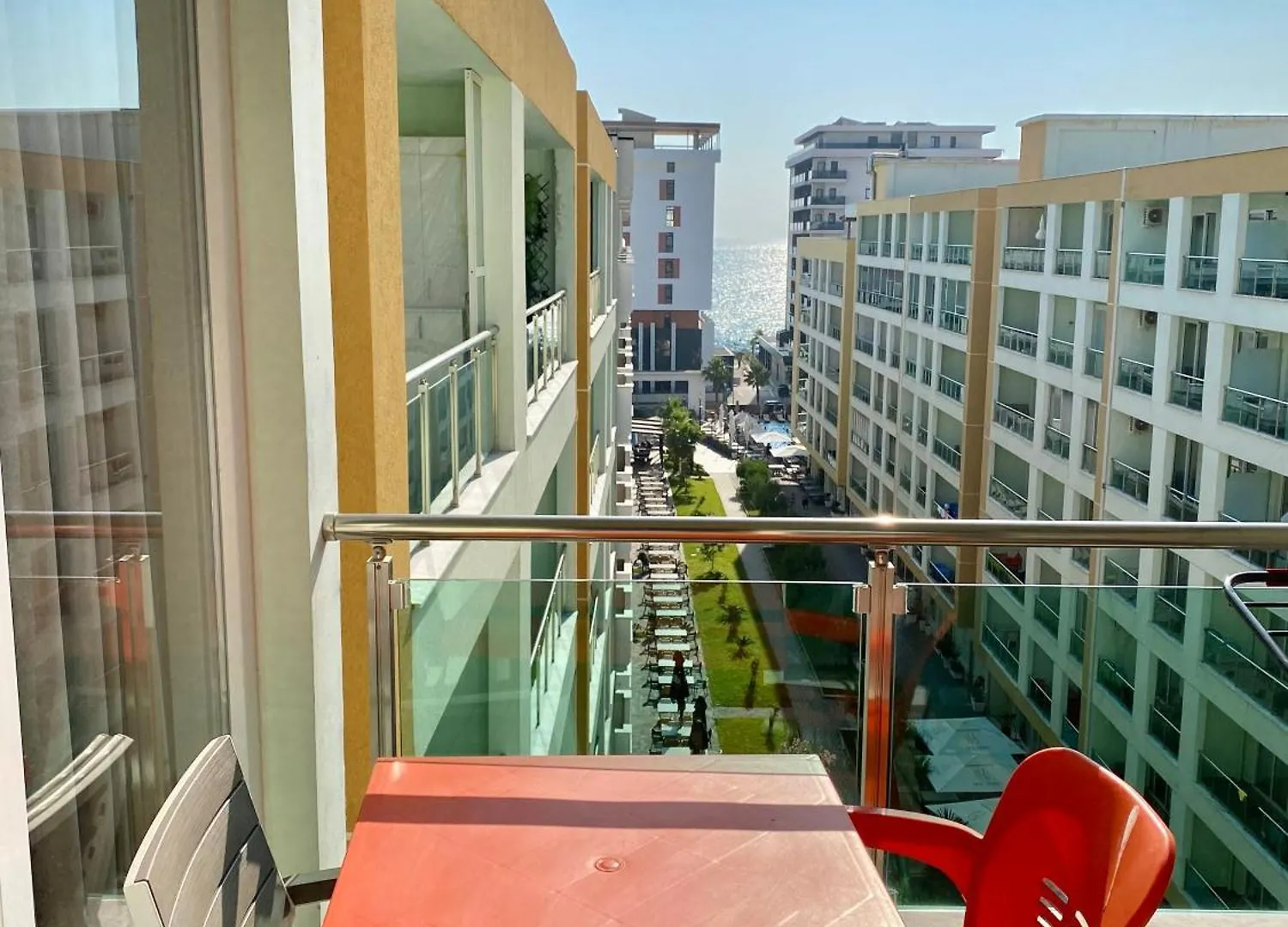 Seaside Sol Apartaments Шенджин